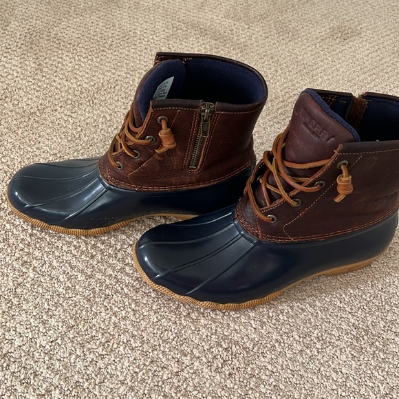 Women’s Sperry Salt Water Duck Boots - Picture 4 of 4